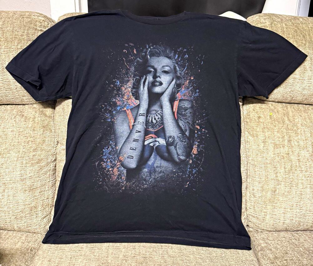 Digoil Renowned Marilyn Monroe Graphic T-shirt